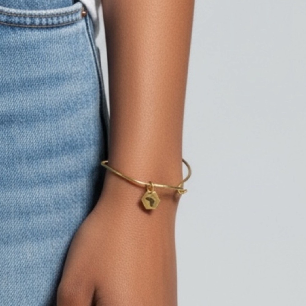 Sseko  Gold Bracelet for Women NWT